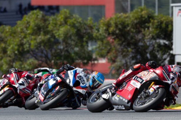 Nicolo Bulega leads Miguel Oliveira, Iker Lecuona, 2026 Portuguese WorldSBK. Credit: Gold and Goose.