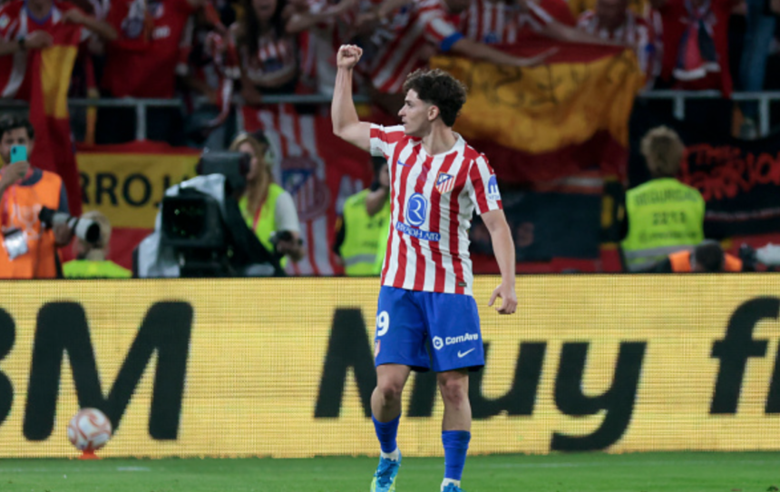 Will Julian Alvarez move to Barcelona this summer?