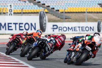 WorldSBK field at 2026 Portuguese WorldSBK. Credit: Gold and Goose.