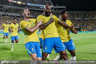 Brazil 3-1 Croatia: Thiago and Martinelli goals in late win
