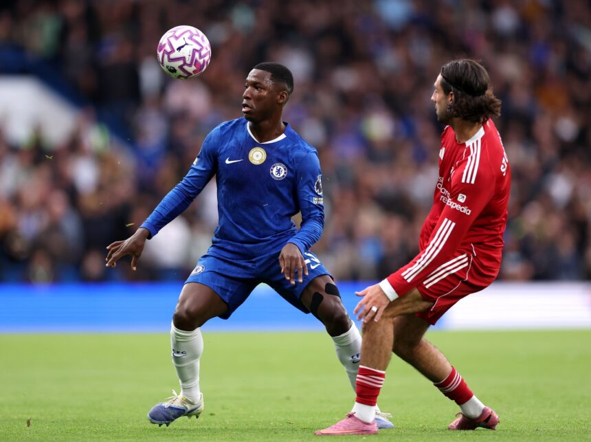 Moises Caicedo of Chelsea controls the ball