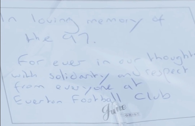 Everton pays tribute to 97 Liverpool supporters who lost their lives at Hillsborough (video)