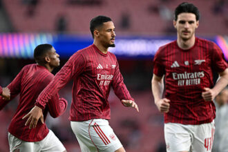 William Saliba, Declan Rice warming up for Arsenal