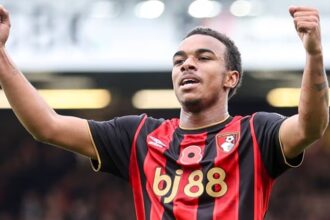 Bournemouth keen to sell Eli Junior Crupi as Manchester United joins the competition