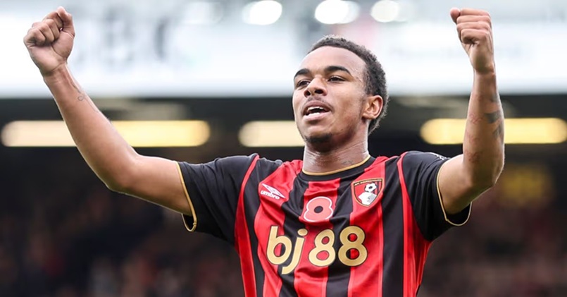 Bournemouth keen to sell Eli Junior Crupi as Manchester United joins the competition