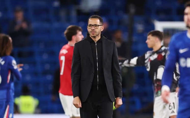 Chelsea manager Liam Rosenior regrets his team didn't take advantage of the loss to Manchester United (video)