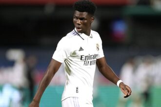 Manchester United believe signing Aurélien Choameny is 'possible'